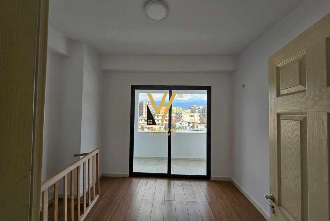 Shtepi me qera 2+1 ne Tirane - 40,000 Leke