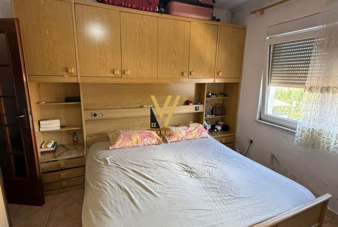 Shtepi me qera Apartament ne Tirane, 2+1, Mobilimi E mobiluar, Pagesa 70,000  Leke.