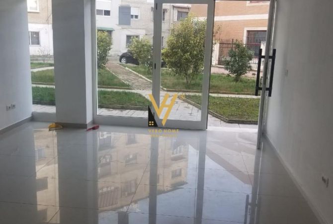 Ambient biznesi me qera 1+1 ne Tirane - 400 Euro