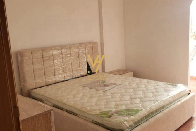 Shtepi me qera Apartament ne Tirane, 2+1, Mobilimi E mobiluar, Pagesa 650  Euro.