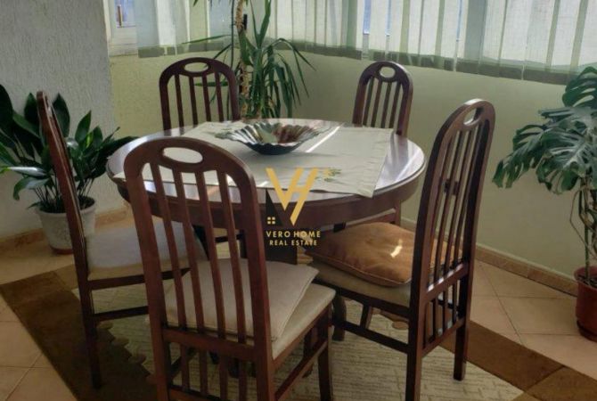 Shtepi me qera Apartament ne Tirane, 2+1, Mobilimi E mobiluar, Pagesa 650  Euro.