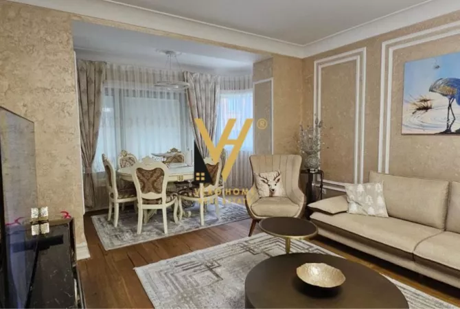 Shtepi me qera 2+1 ne Tirane - 1,500 Euro