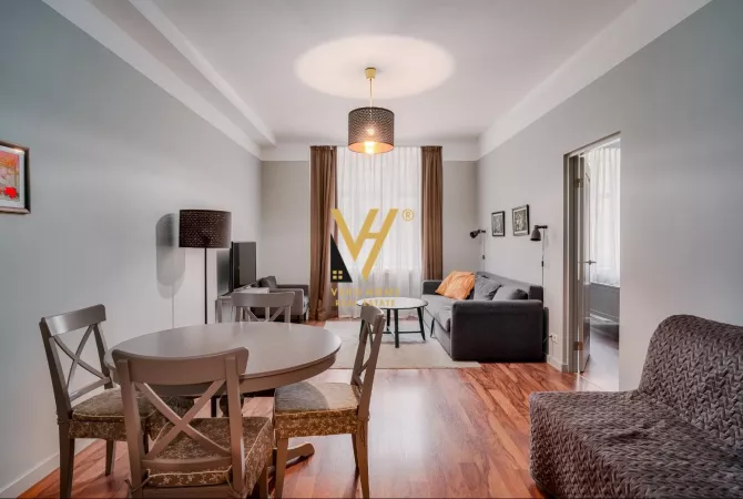 Shtepi me qera 1+1 ne Tirane - 450 Euro
