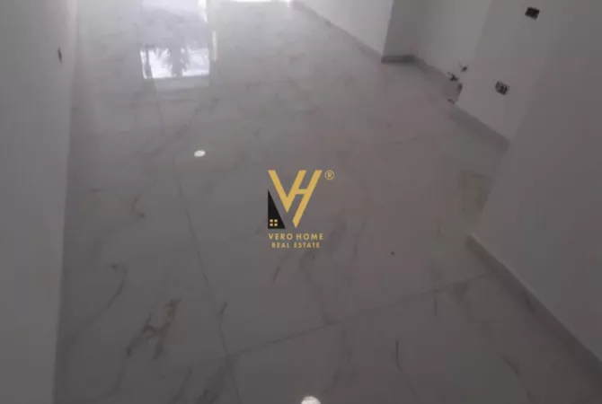 Ambient biznesi ne shitje 1+1 ne Tirane - 180,000 Euro