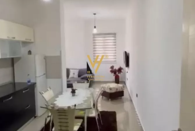 Shtepi me qera 2+1 ne Tirane - 600 Euro