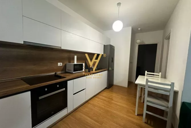Shtepi me qera 2+1 ne Tirane - 750 Euro
