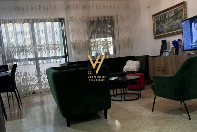 Shtepi me qera 2+1 ne Tirane - 750 Euro