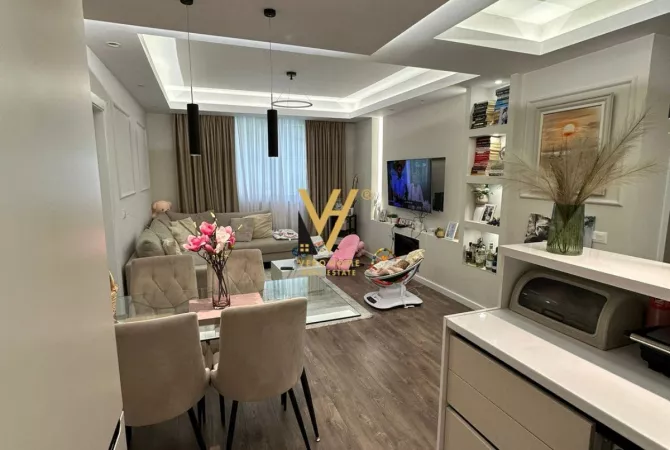 Shtepi ne shitje 2+1 ne Tirane - 179,000 Euro