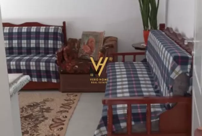 Shtepi me qera 2+1 ne Tirane - 50,000 Leke
