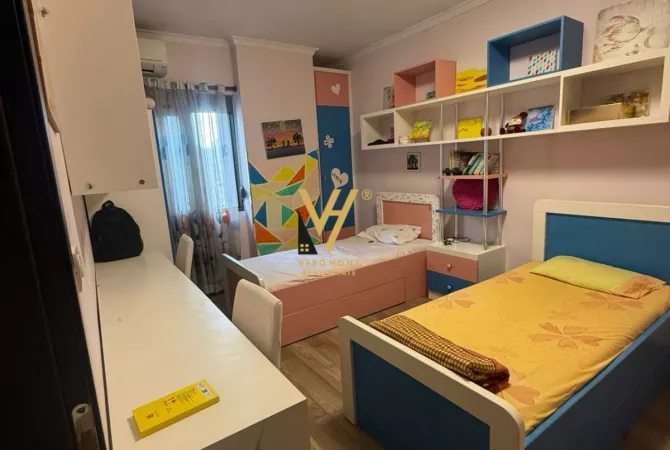 Shtepi me qera Apartament ne Tirane, 2+1, Mobilimi E mobiluar, Pagesa 50,000  Leke.