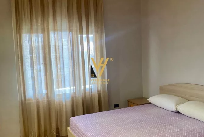 Shtepi me qera Shtepi Private ne Tirane, 2+1, Mobilimi E mobiluar, Pagesa 500  Euro.