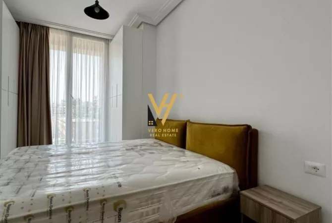 Shtepi me qera Apartament ne Tirane, 2+1, Mobilimi E mobiluar, Pagesa 1,000  Euro.