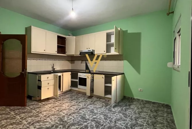 Shtepi ne shitje 3+1 ne Tirane - 265,800 Euro