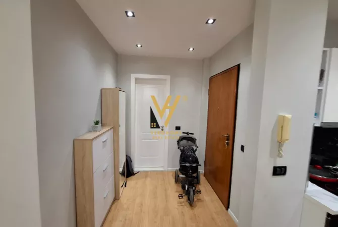 Shtepi me qera Apartament ne Tirane, 2+1, Mobilimi E mobiluar, Pagesa 800  Euro.