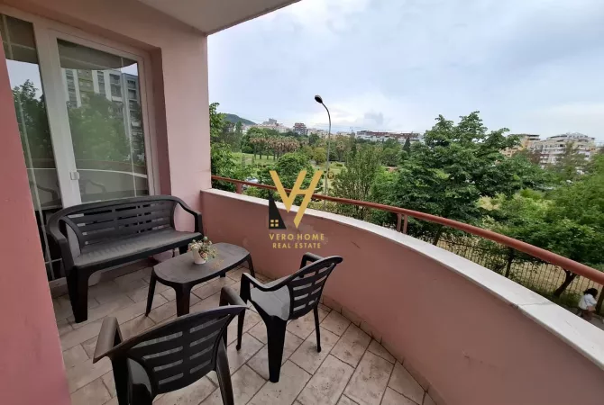 Shtepi me qera Apartament ne Tirane, 2+1, Mobilimi E mobiluar, Pagesa 800  Euro.