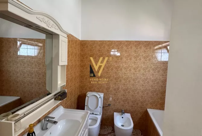 Casa in affitto 2+1 a Tirana - 700 Euro