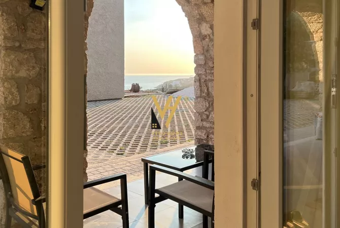 Shtepi ne shitje 1+1 ne Himare - 220,000 Euro