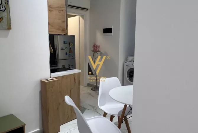 Shtepi ne shitje Apartament ne Himare, 1+1, Mobilimi E mobiluar, Pagesa 220,000  Euro.