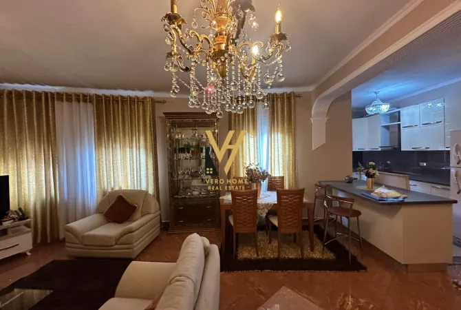 Shtepi me qera 2+1 ne Tirane - 80,000 Leke