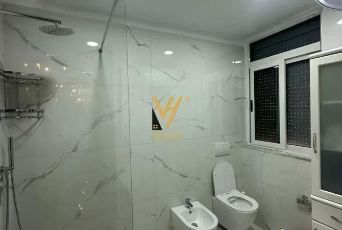 Shtepi me qera 2+1 ne Tirane - 80,000 Leke