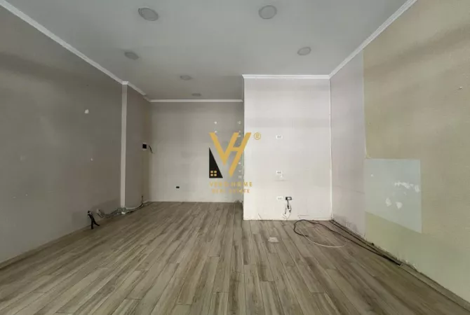 Ambjent biznesi me qera 1+1 ne Tirane - 500 Euro