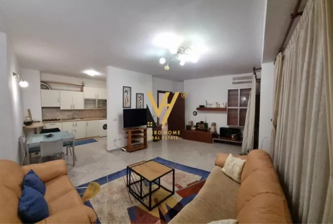 Shtepi me qera 2+1 ne Tirane - 650 Euro