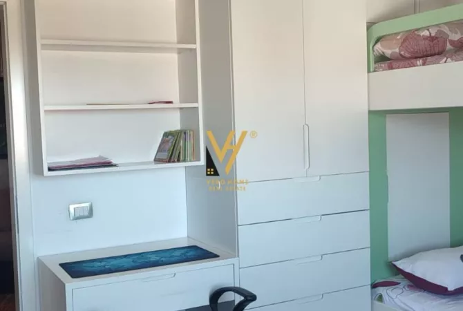 Shtepi me qera Apartament ne Tirane, 2+1, Mobilimi E mobiluar, Pagesa 600  Euro.