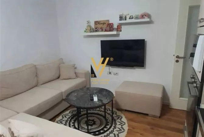 Shtepi me qera 2+1 ne Tirane - 500 Euro