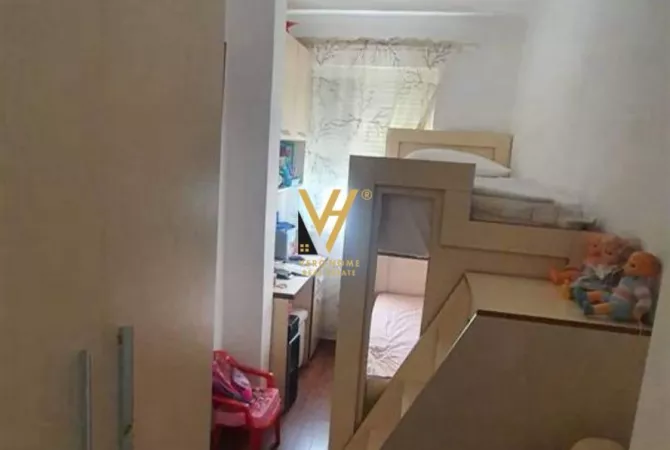Shtepi me qera 2+1 ne Tirane - 500 Euro