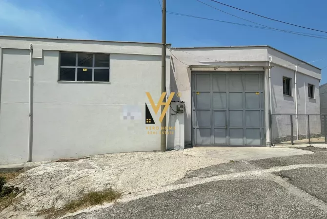 Ambient biznesi me qera 4+1 ne Tirane - 2,500 Euro