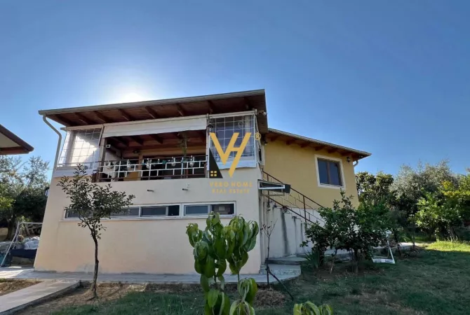 Shtepi ne shitje Shtepi Private ne Tirane, 3+1, Mobilimi E mobiluar, Pagesa 600,000  Euro.