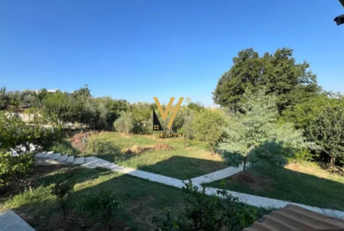 Shtepi ne shitje Shtepi Private ne Tirane, 3+1, Mobilimi E mobiluar, Pagesa 600,000  Euro.