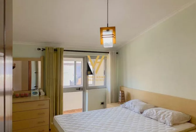 Shtepi me qera Apartament ne Tirane, 2+1, Mobilimi E mobiluar, Pagesa 70,000  Leke.