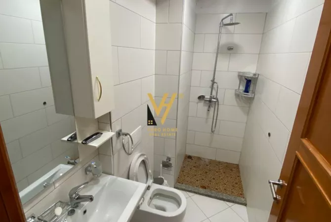 Shtepi me qera 1+1 ne Tirane - 650 Euro