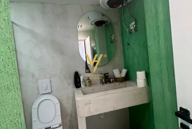 Shtepi ne shitje Apartament ne Tirane, 3+1, Mobilimi E mobiluar, Pagesa 360,000  Euro.