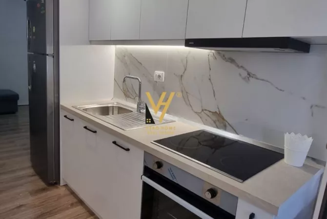Shtepi ne shitje Apartament ne Tirane, 1+1, Mobilimi E mobiluar, Pagesa 118,000  Euro.