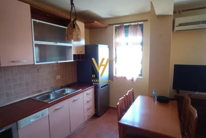 Shtepi me qera 1+1 ne Tirane - 550 Euro