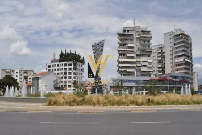 Ambient biznesi ne shitje 4+1 ne Tirane - 50,000 Euro