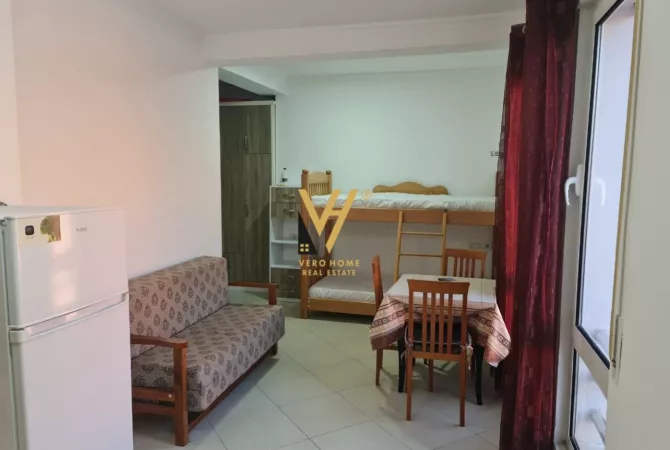 Shtepi me qera Garsoniere ne Tirane - 38,000 Leke
