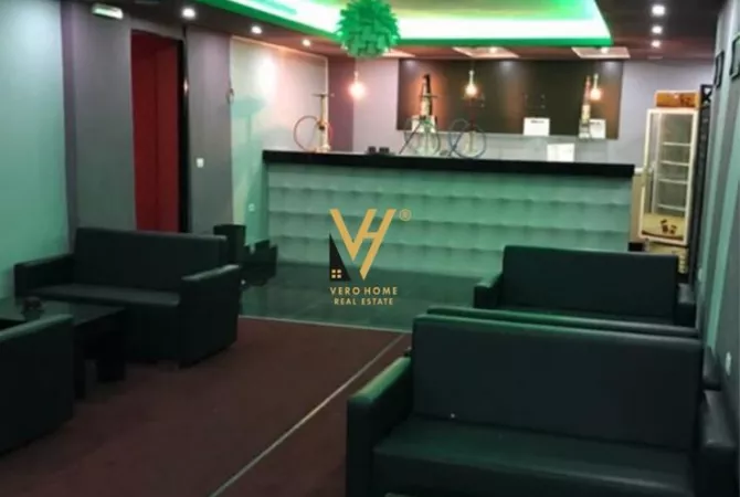 Ambjent biznesi me qera 3+1 ne Tirane - 800 Euro