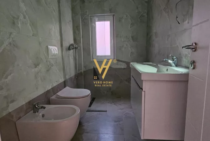 Shtepi ne shitje 2+1 ne Tirane - 173,000 Euro