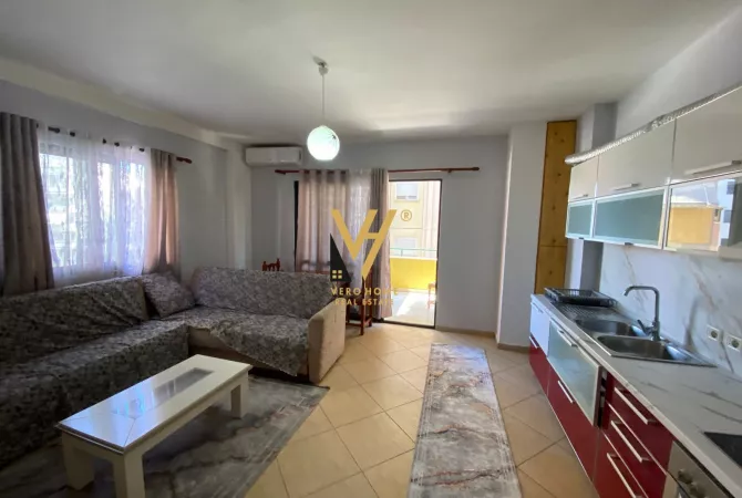Shtepi me qera 2+1 ne Tirane - 60,000 Leke