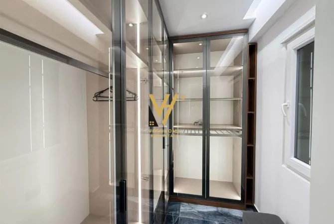 Shtepi me qera Apartament ne Tirane, 2+1, Mobilimi E mobiluar, Pagesa 1,500  Euro.