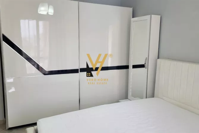 Shtepi me qera Apartament ne Tirane, 1+1, Mobilimi E mobiluar, Pagesa 500  Euro.