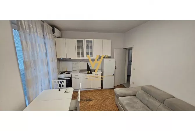 Shtepi me qera 1+1 ne Tirane - 600 Euro