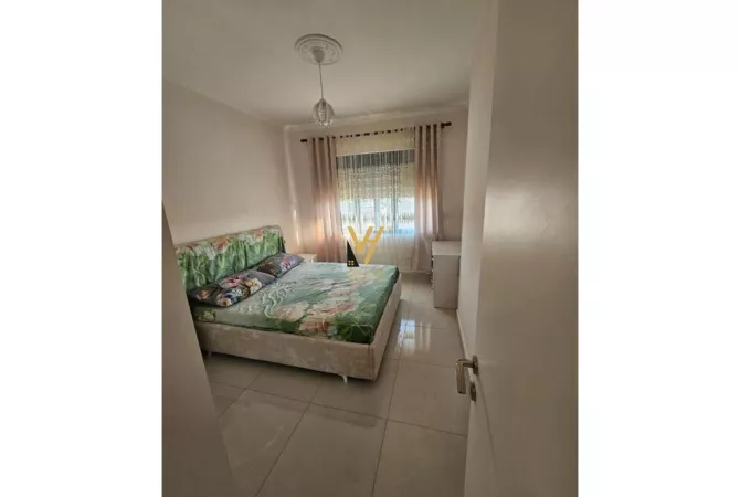 Shtepi me qera Apartament ne Tirane, 2+1, Mobilimi Pjeserisht e mobiluar, Pagesa 450  Euro.