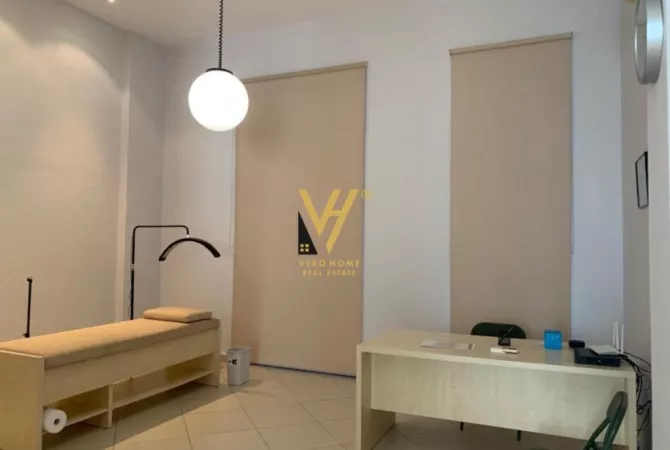 Ambjent biznesi me qera 3+1 ne Tirane - 430 Euro