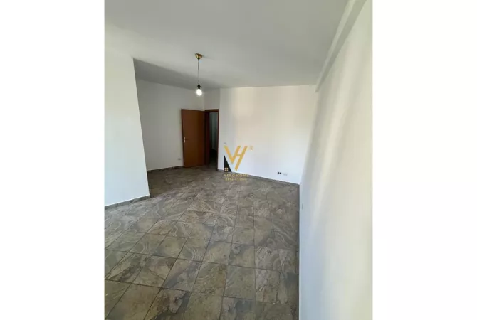 Shtepi ne shitje Garsoniere ne Tirane - 110,000 Euro
