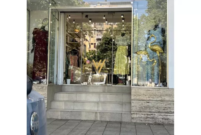 Ambient biznesi me qera 1+1 ne Tirane - 85,000 Leke