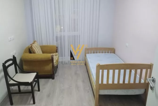 Shtepi me qera Apartament ne Tirane, 2+1, Mobilimi E mobiluar, Pagesa 600  Euro.